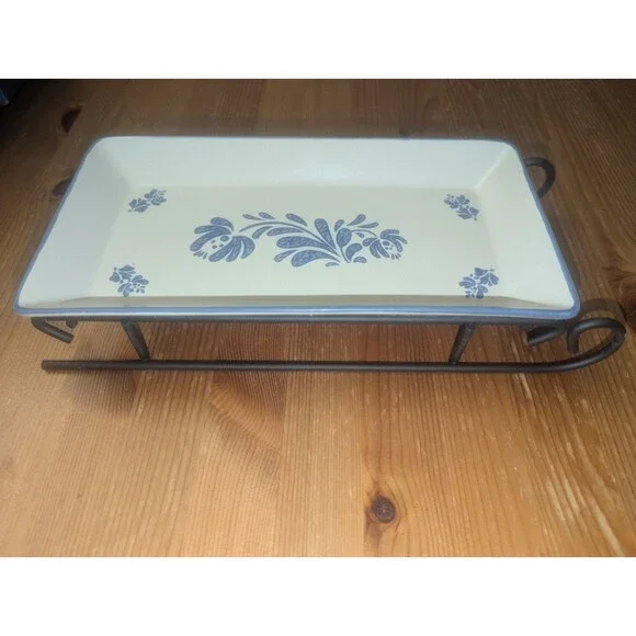 Pfaltzgraff Yorktowne Vintage Sled Tray Server - Picture 6 of 11